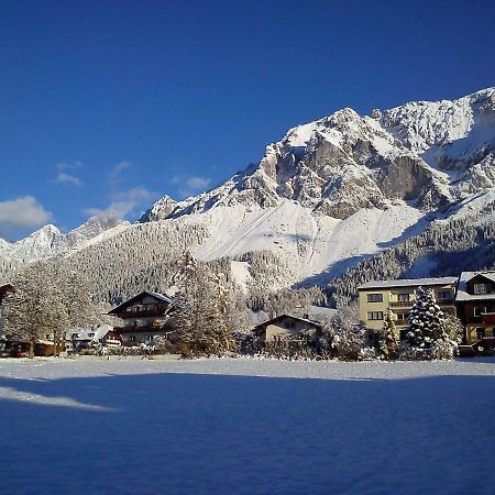 Haus Bergluft Apartment Ramsau am Dachstein Luaran gambar